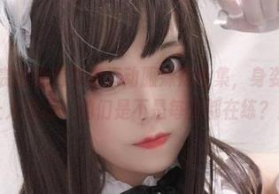 蜜汁猫裘给我们带来运动服妹妹合集，身姿灵动得让人想问：她们是不是每天都在练？！