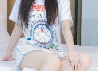 袜啵啵 – 体操服外表下的奶油，高清写真让你迷失其中