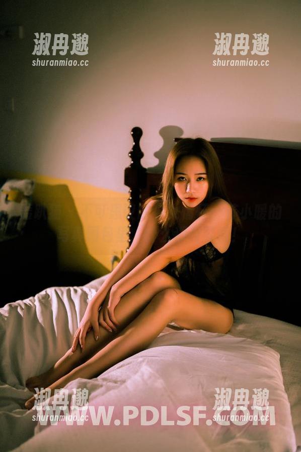 轰趴猫 - 不可思议的少女情怀：苏小暖的写真图包里，什么都有可能！