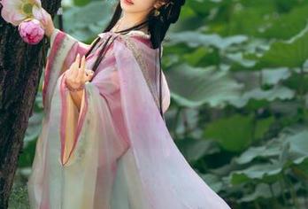 雯妹不讲道理全集：你以为浴缸只是洗澡地方？我和水的相爱相杀！