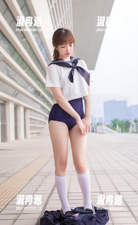 不得不说,雯妹不讲道理的私拍图片让我对黑色的定义又加深一层,暗黑系修女也太强了吧! 不得不说,雯妹不讲道理的私拍图片让我对黑色的定义又加深一层,暗黑系修女也太强了吧!