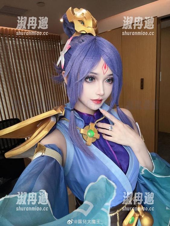露儿大魔王的菲欧娜作品合集，我就是佩服她这种玩的心态…