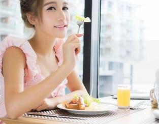 青豆客 – 校园角落的火花，歆小兔chobits不遗余力分享她的作品！