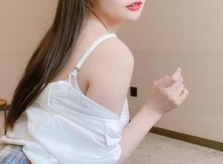 香草喵露露图集：小露乱撞，jk制服大乱斗！