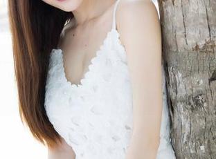 魅妍社 – 定制你的圣诞！看黄乐然如何用图片摆脱传统！