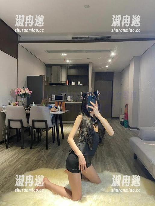 微密圈 - 黎允熙baby的长腿修女写真，分享下日常的意外惊奇？